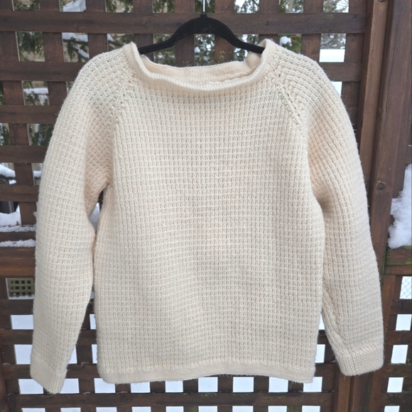 Hand Knit Sweater - Picture 1 of 8